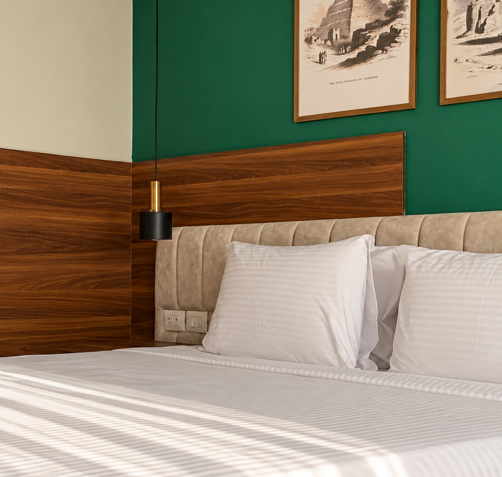 Luma Hotel – Twin Room with Pyramid View