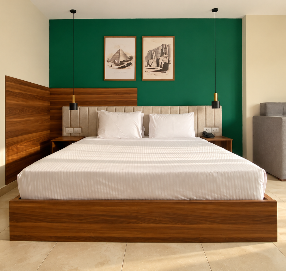 Luma Hotel – Twin Room with Pyramid View