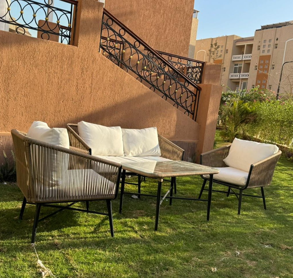 شقة فاخرة بحديقة خاصة في الحياة ريزيدنس القاهرة الجديدة